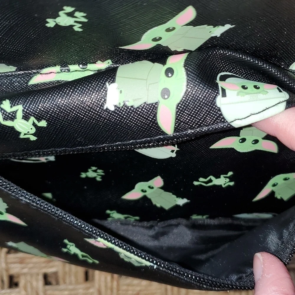 NWT Disney Star Wars Bioworld Mandalorian Backpack